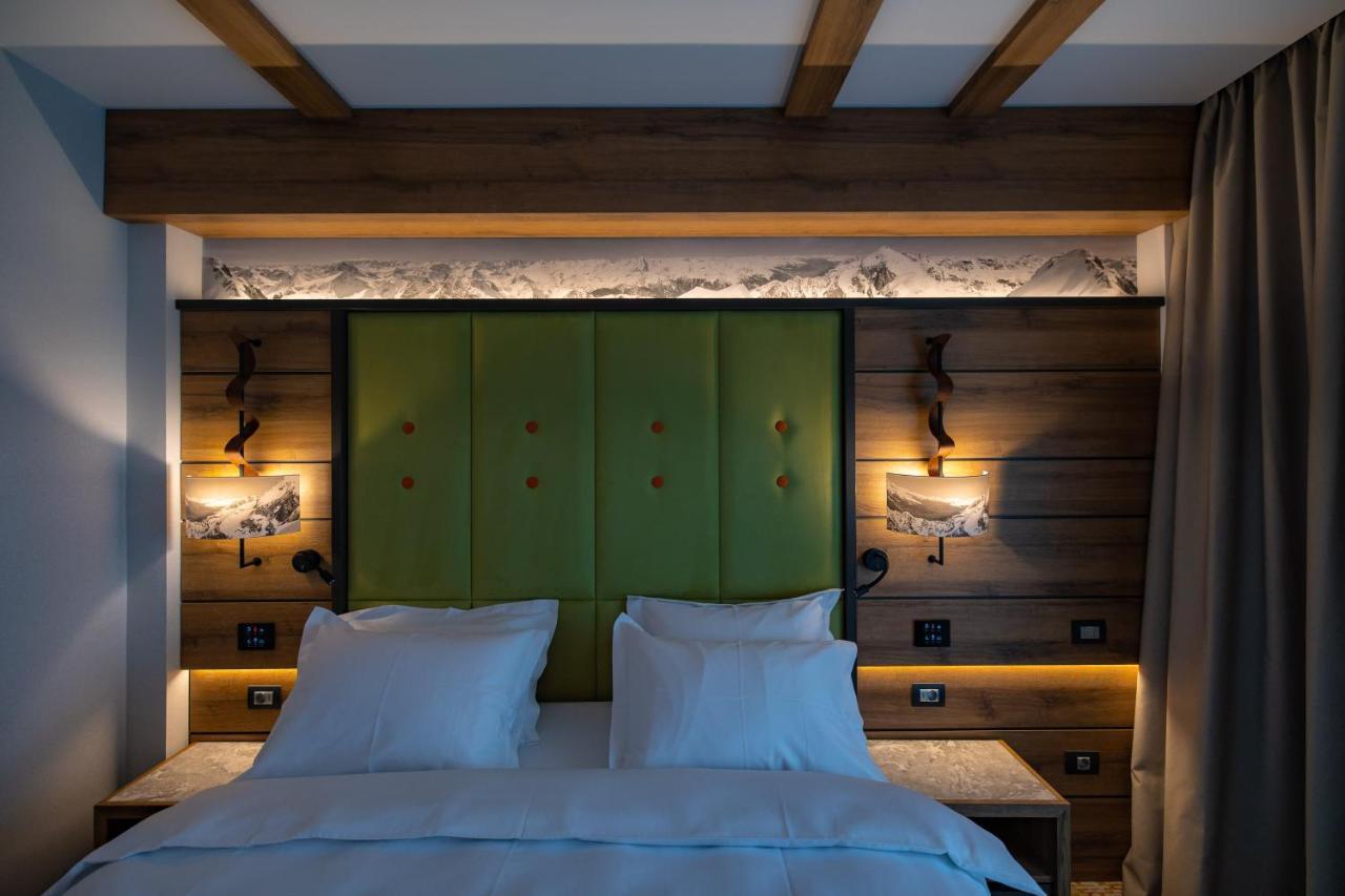 Hotel Belmont Sinaia Kültér fotó